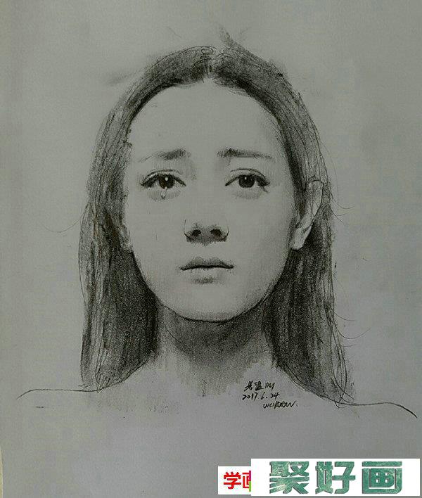 迪丽热巴素描肖像欣赏  唯美迪丽热巴肖像素描画