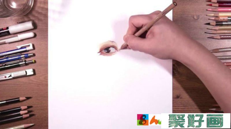 【视频】韩国女明星Solar写实彩铅画手绘视频教程画法图片_www.youyix.com