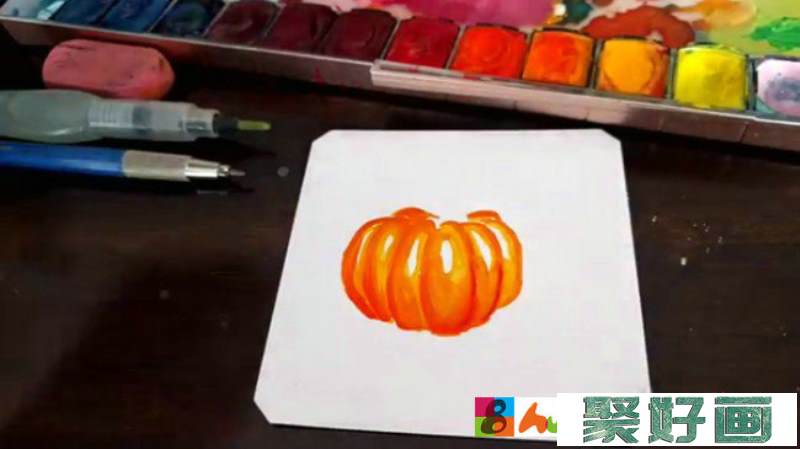 【视频】很简单的万圣节小南瓜水彩画手绘视频教程 立体有质感的南瓜画法_www.youyix.com
