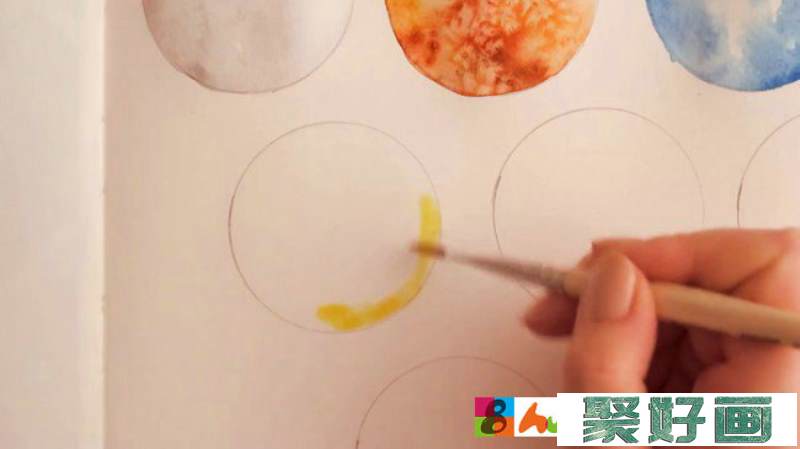 【视频】很简单可爱的太阳系行星水彩画手绘视频教程 星球的简单画法_www.youyix.com