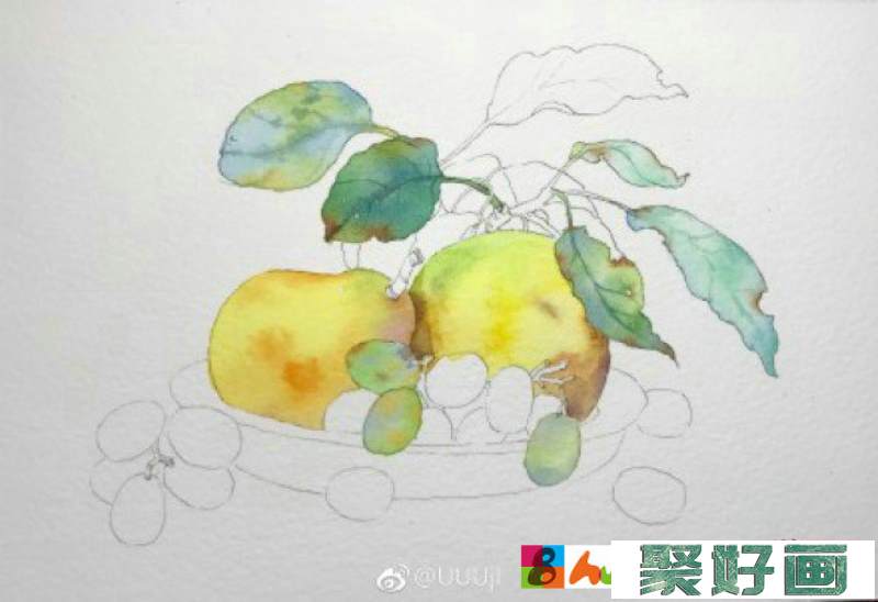 果盘里的梨子和葡萄水果静物水彩手绘教程图片 李子和葡萄的水彩画画法_www.youyix.com