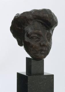马蒂斯雕塑作品: 女人头像雕塑 Head of Jeannette V