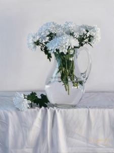 超写实静物画素材欣赏：玻璃水瓶里的菊花